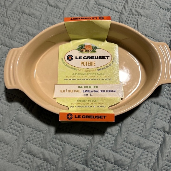 Le Creuset Other - Le Creuset Poterie Dark Chestnut Oval baking Dish 24 cm/ 9.5”